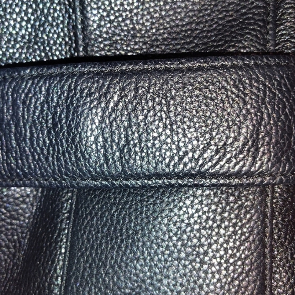 Michael Kors Jamesport Black Leather Shoulder Bag with Gold Accents EUC - Picture 7 of 8